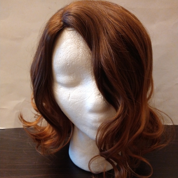 prettyland Other - Wavy Bob Honey Blonde Fake Scalp Wig